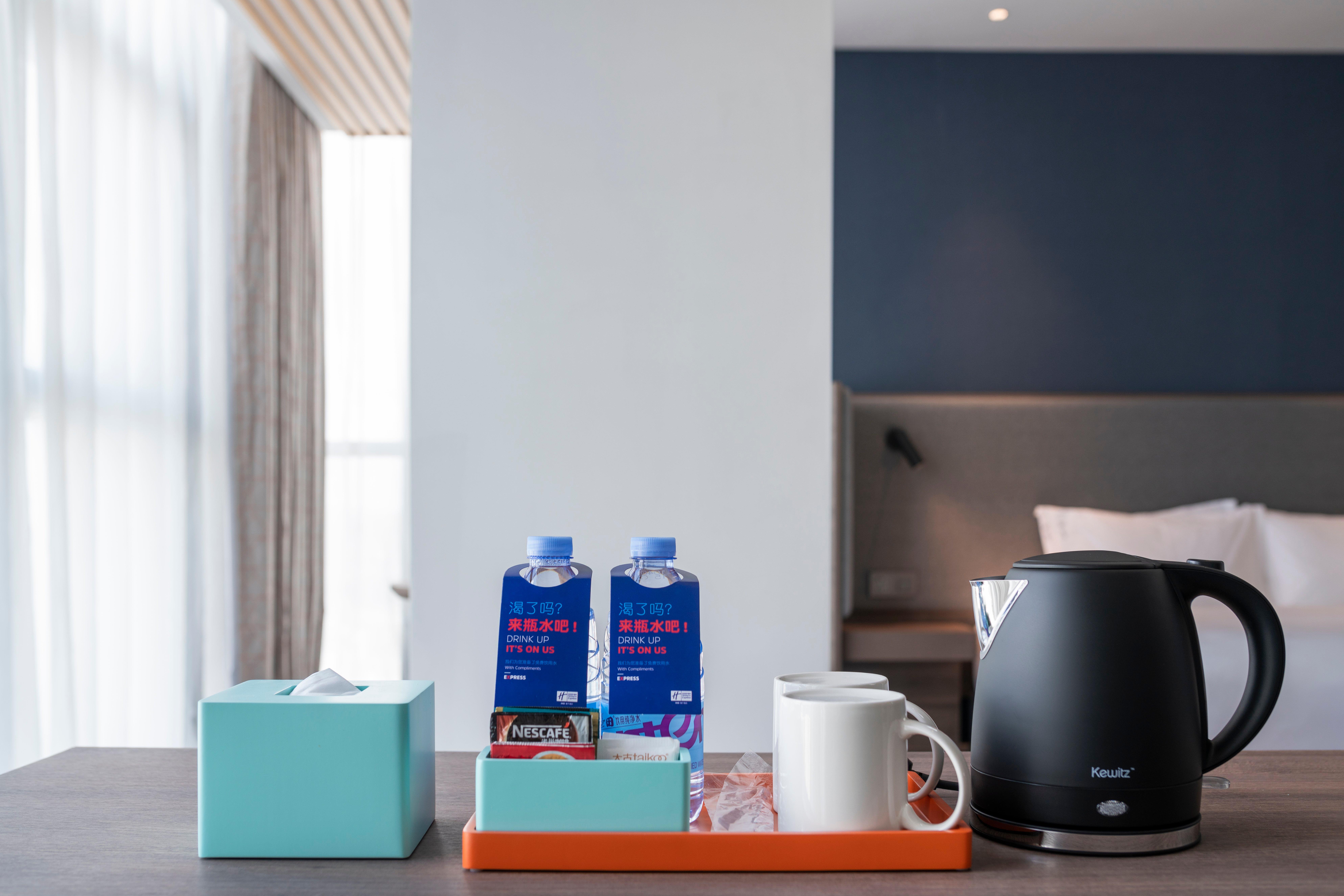 Holiday Inn Express Zhuhai Gongbei By Ihg Εξωτερικό φωτογραφία