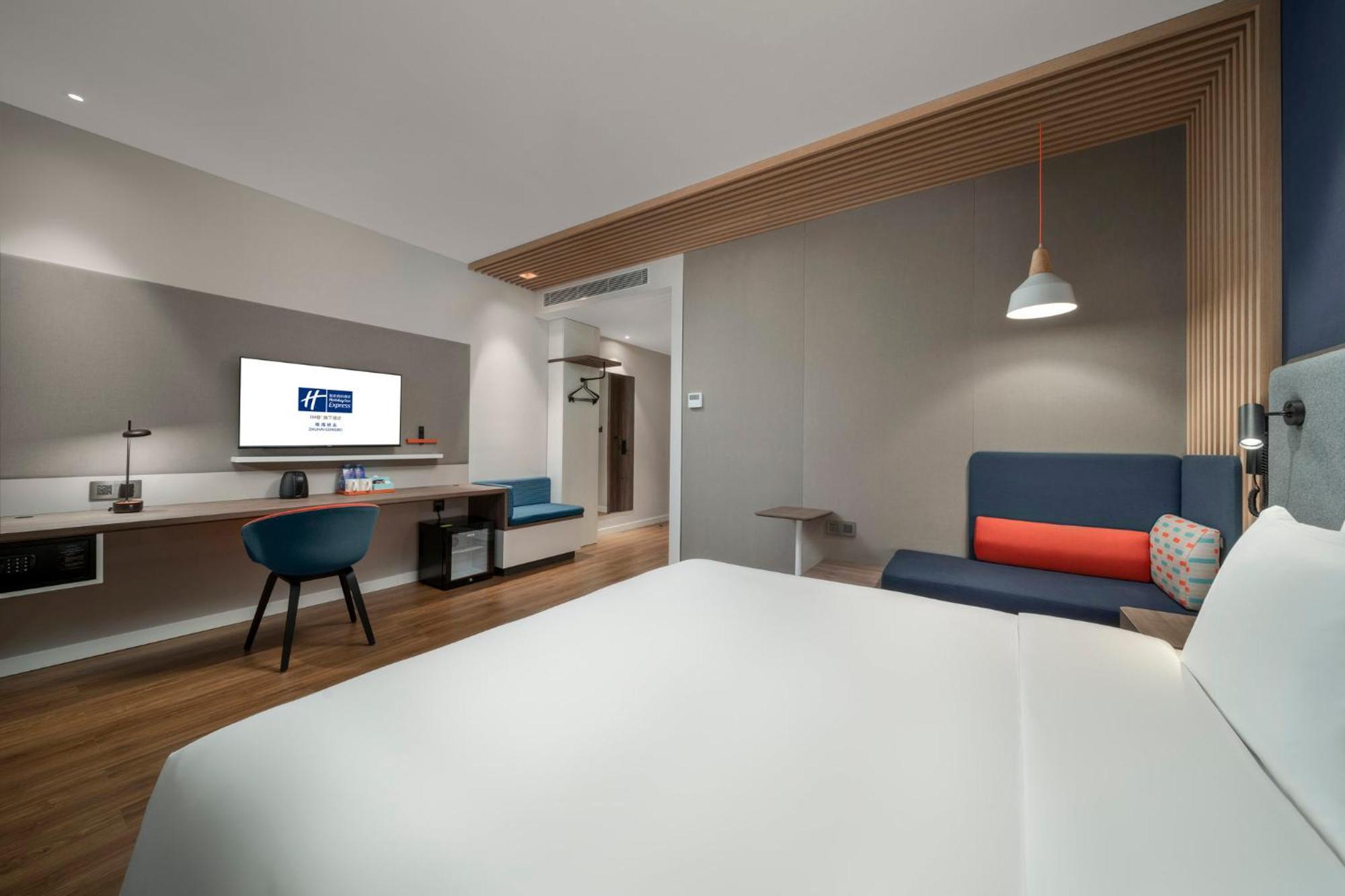 Holiday Inn Express Zhuhai Gongbei By Ihg Εξωτερικό φωτογραφία